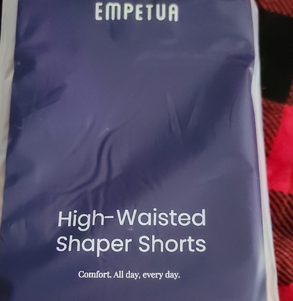 Empetua High-Waisted Shaper Shorts. chocolate Brown. 3XL